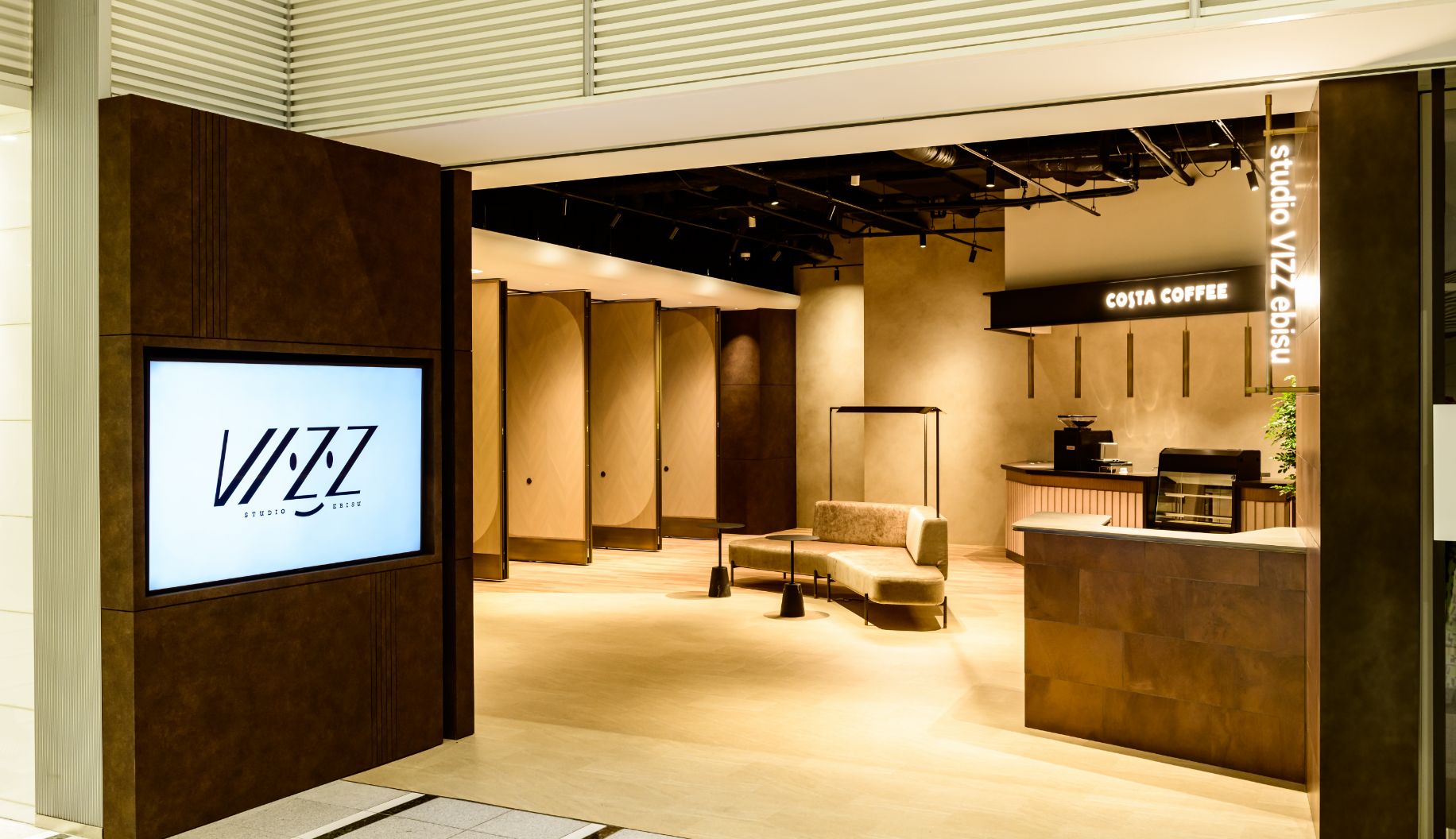 コンテンツ表示モニター(75型)　KJ-75X8000H