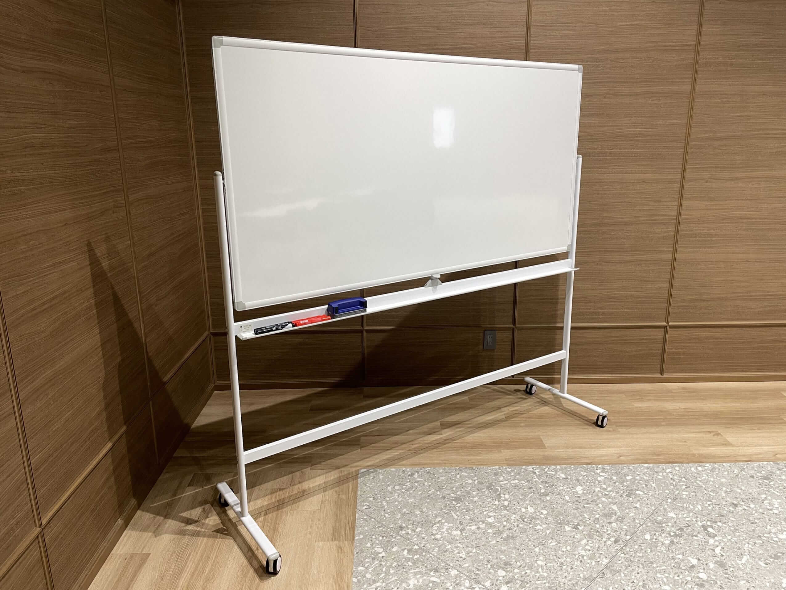 ホワイトボード